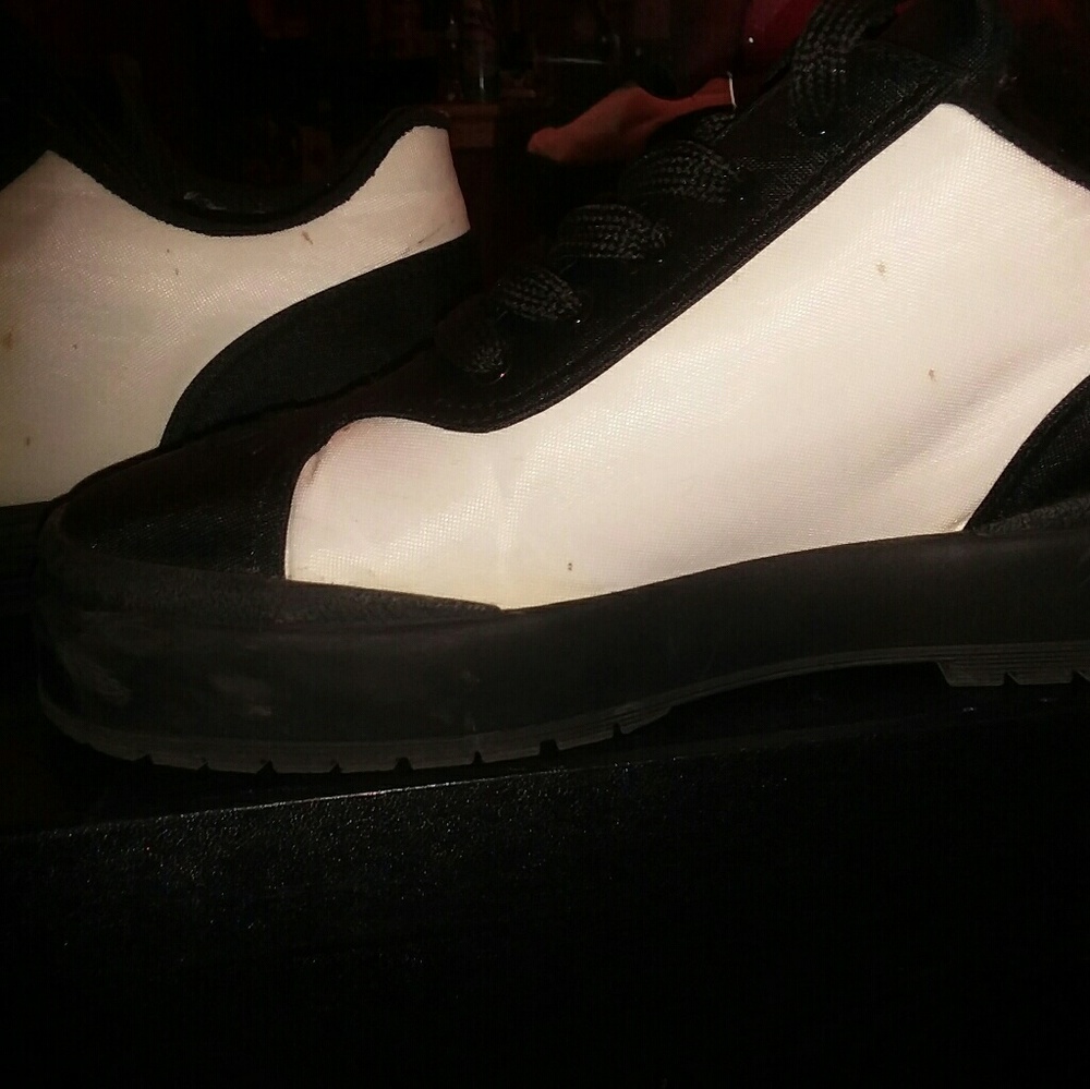 Vintage Chanel sneakers sz8 - Picture 3 of 6
